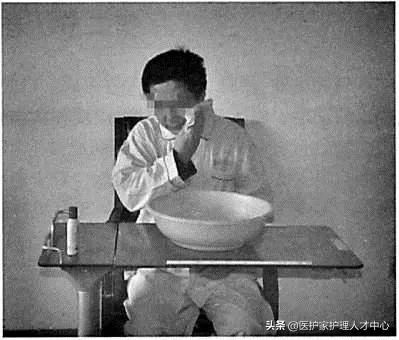 护理老人头发梳理与清洁,头部清理护理套餐