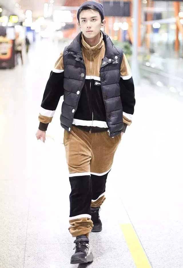 潮男羽绒背心,时尚羽绒背心马甲外套穿搭男士