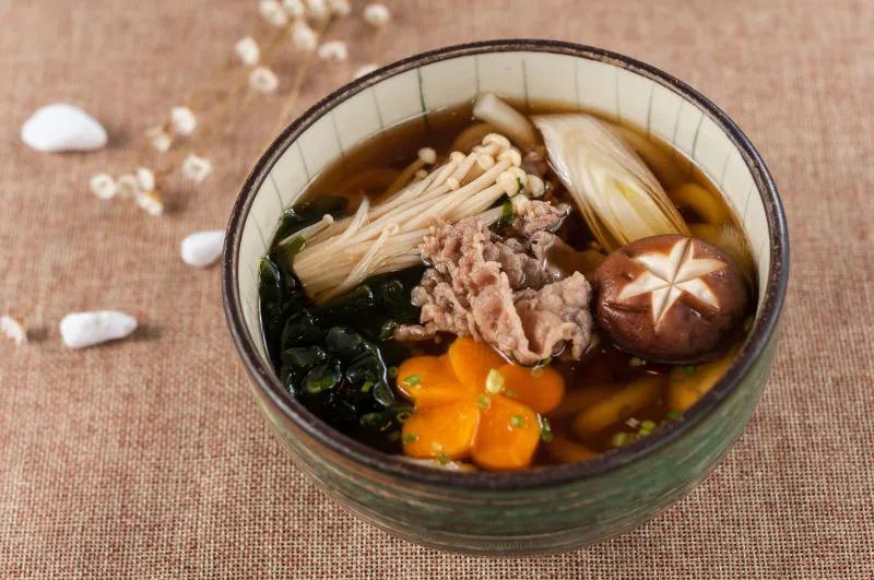 日本日常小吃做法乌冬面,日本咖喱乌冬面的家常做法