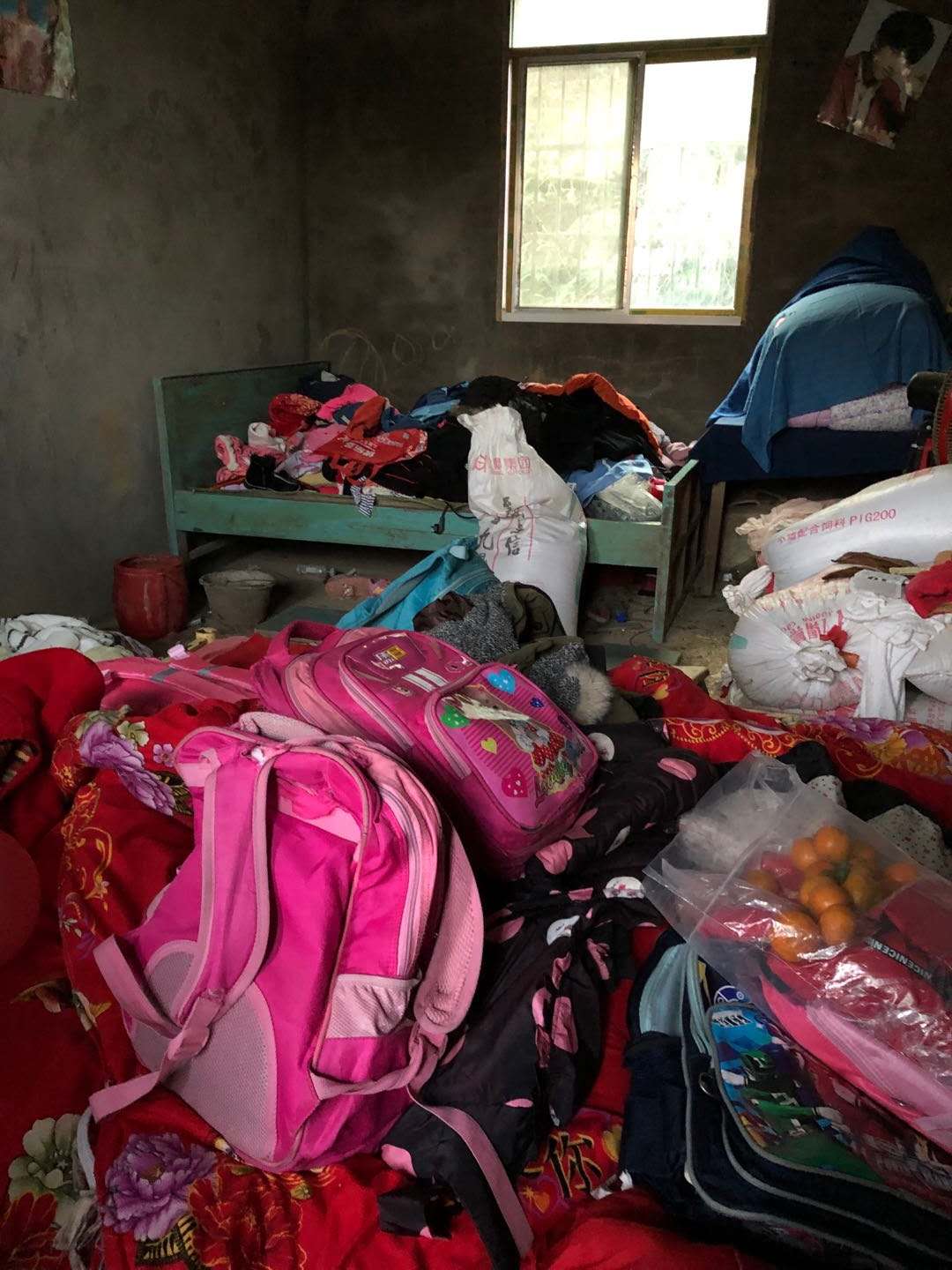 用爱浇灌花朵用心呵护成长,用爱浇灌你成长