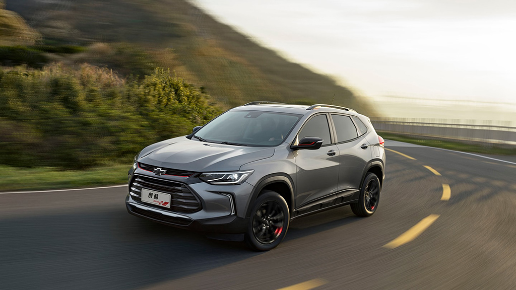 圣诞大战一触即发，新一代创酷还是柯米克？