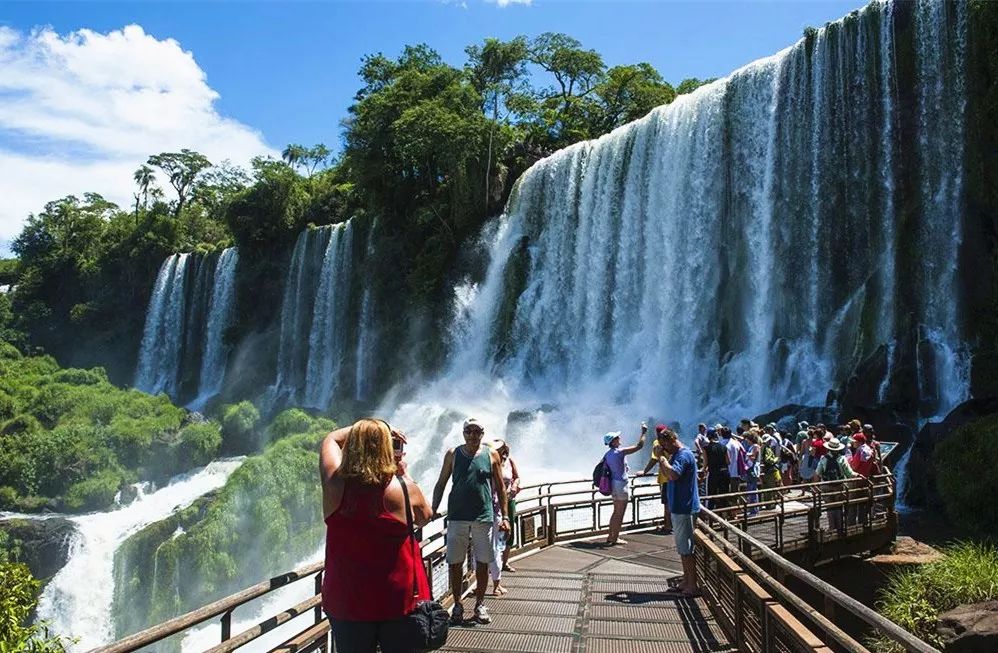 在地球的另一端相遇,在地球的另一端完整版