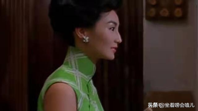 每个女人都有一个旗袍梦，希望你是从梦里走出来的优雅女人