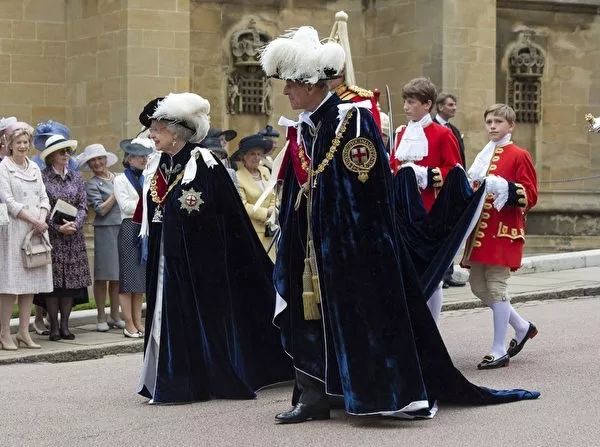 唐顿庄园电影版历史/服饰/珠宝知识点全解析