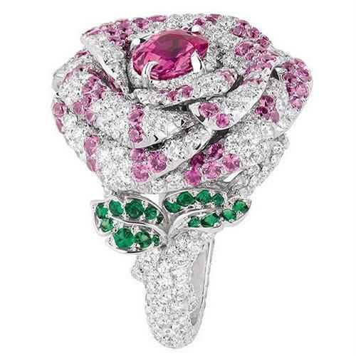 人世间有百媚千红的下一句是什么,任世间百媚千红唯独对你情有独钟