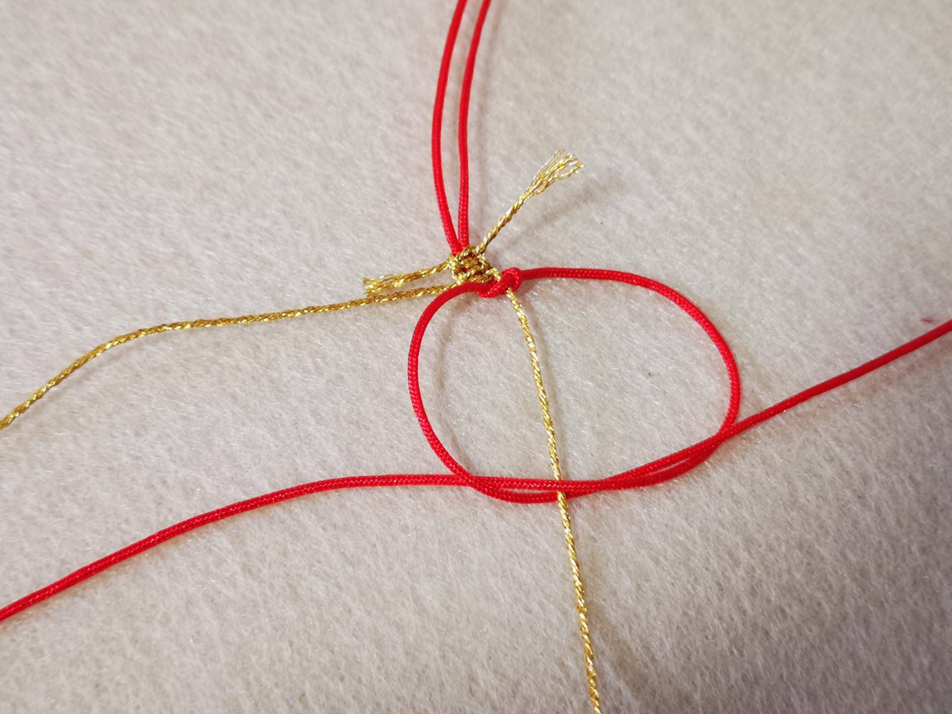 十字结编织手链图解,双向平结的编织手链需要多长的线