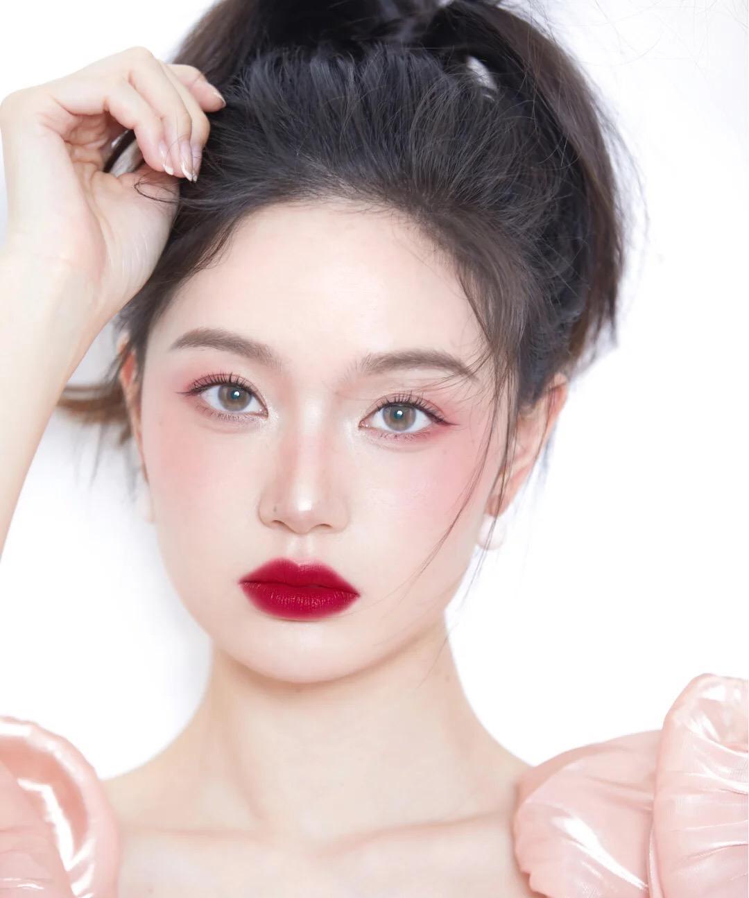 什么口红看起来贵一点,国货高级感口红