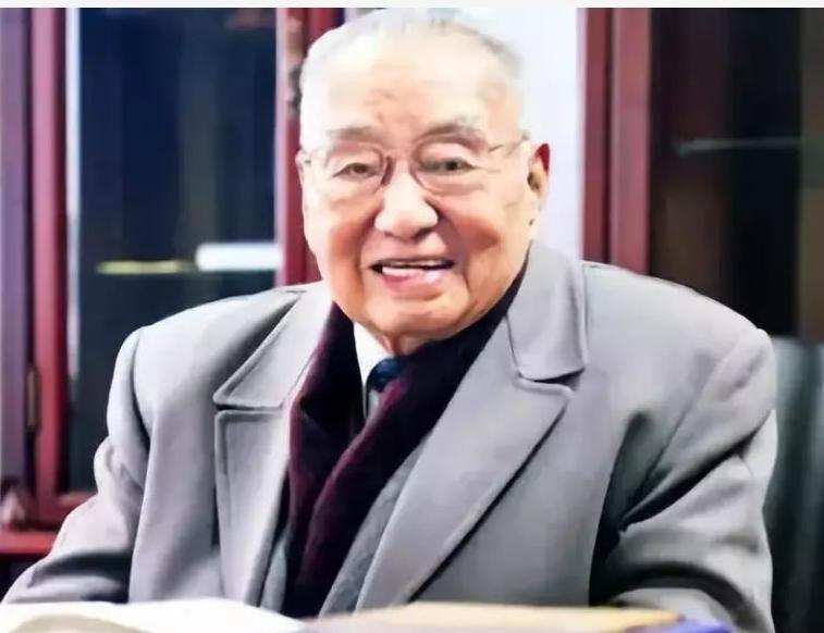 最神秘的两帮人拉高中国人均寿命，一人一句话就是十颗救命丸