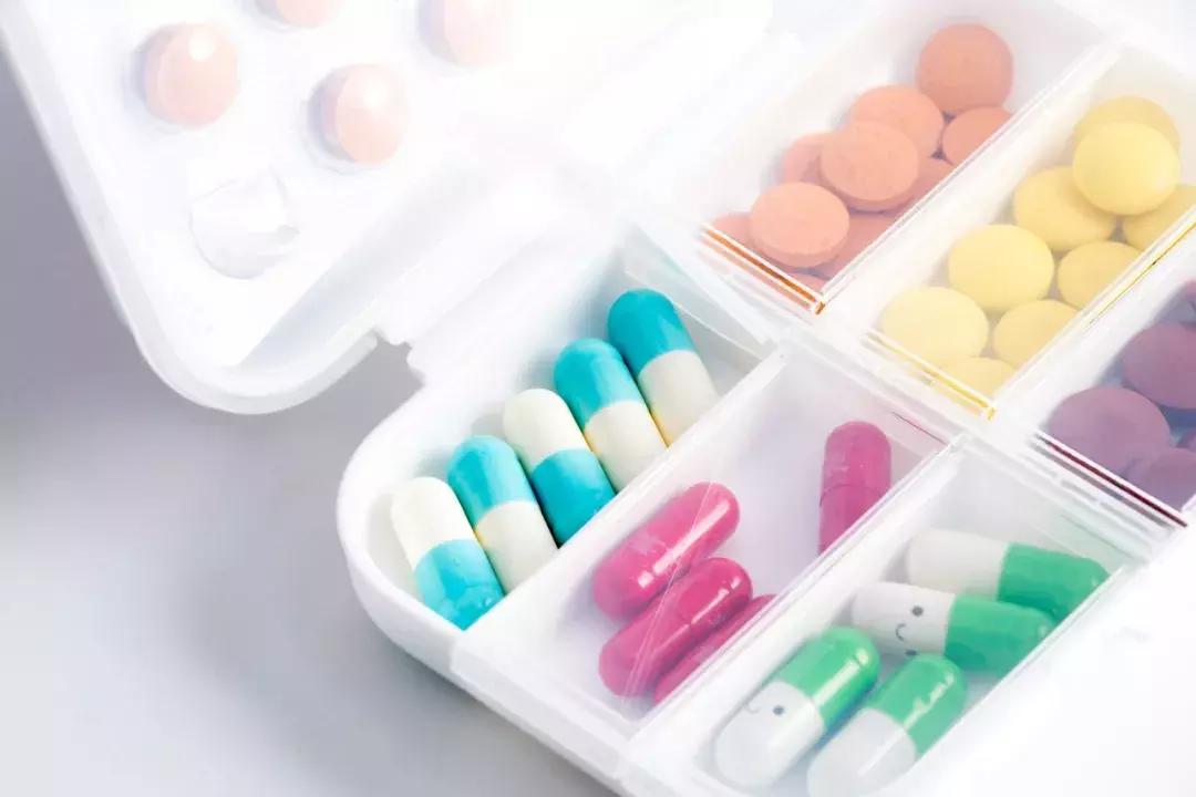 头孢酒精中毒会不会肚子疼,头孢与酒精反应持续多久