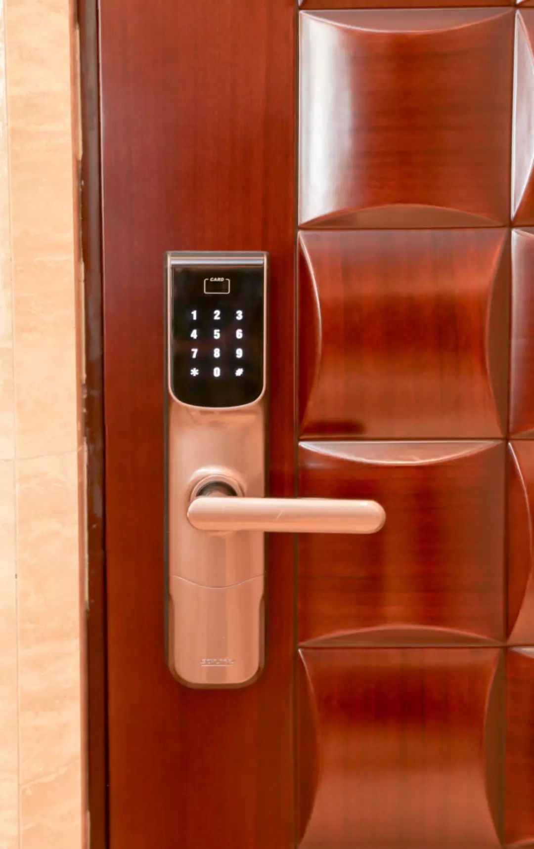 内中环神盘宝华·城市之星为何如此鹤立鸡群，看地下车库就明白了