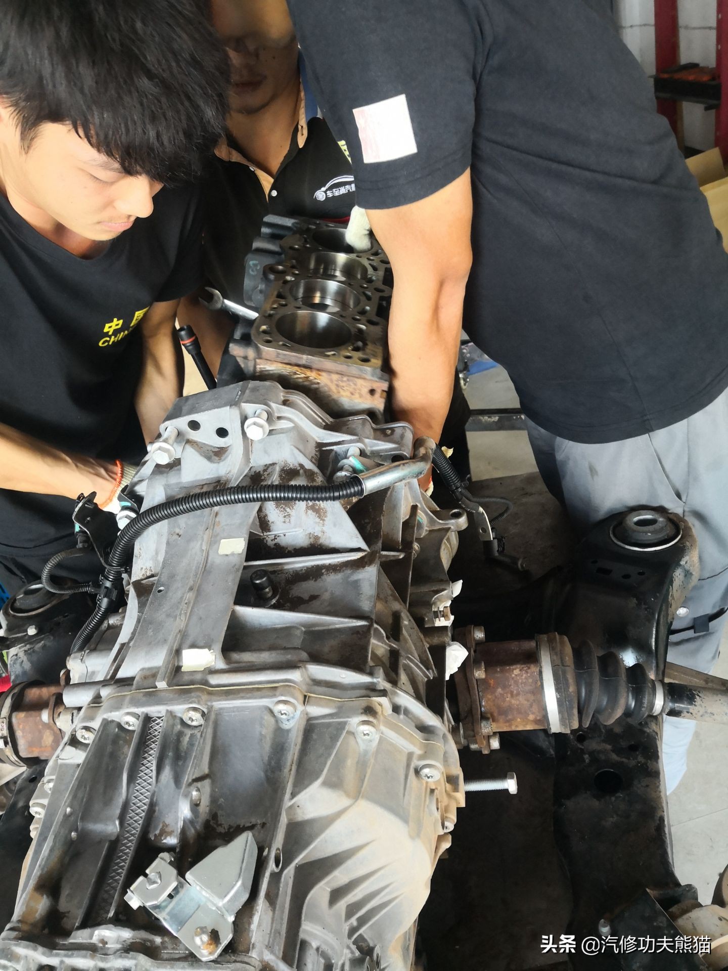 08年奥迪a6奥运版2.0t,2008款奥迪a6l奥运版烧机油吗