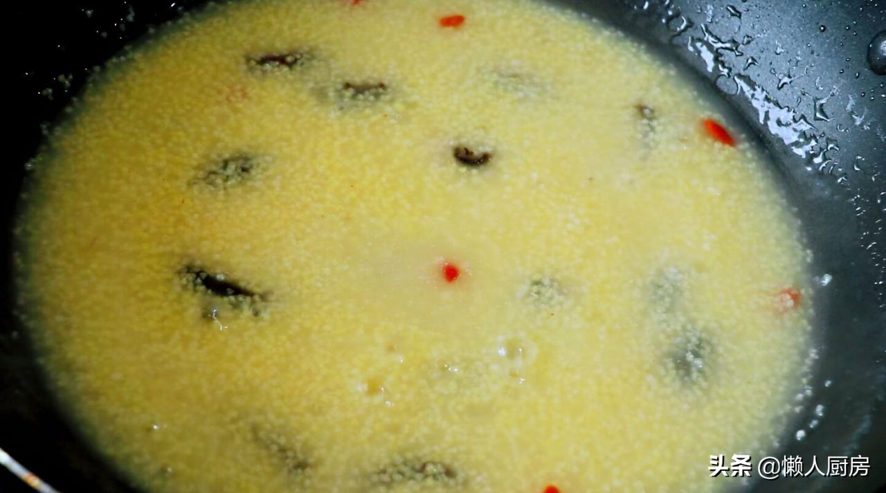 正宗海参粥小米粥几分钟可以煮好,如何用即食海参做小米海参粥