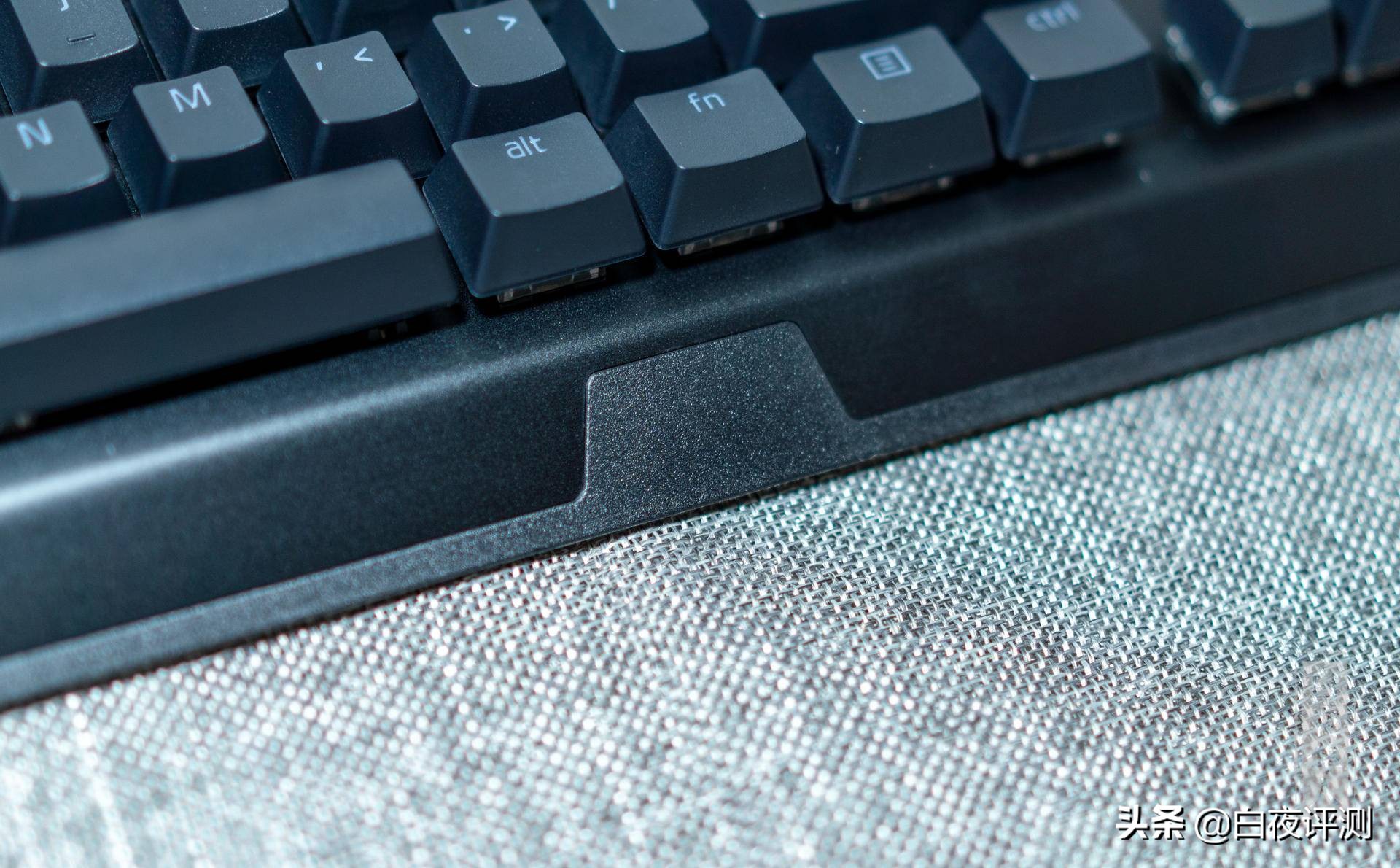 雷蛇黑寡妇蜘蛛v3mini测评,雷蛇黑寡妇蜘蛛v3pro无线专业版