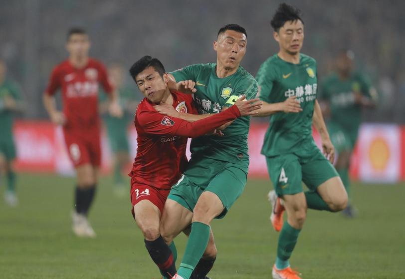北京国安主场0:3不敌广州恒大,一场1-4大逆转让国安排名下跌