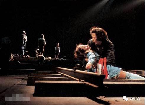 “男女通吃”某明星的瓜