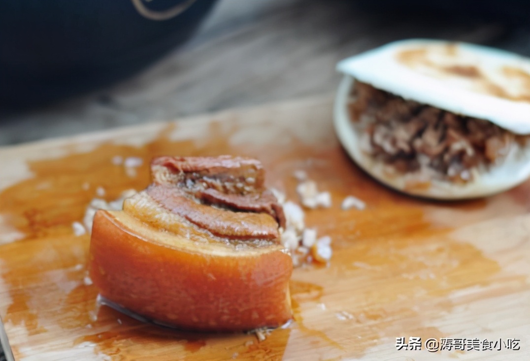 西安特色美食推荐必吃前十名,西安美食本地人推荐便宜好吃