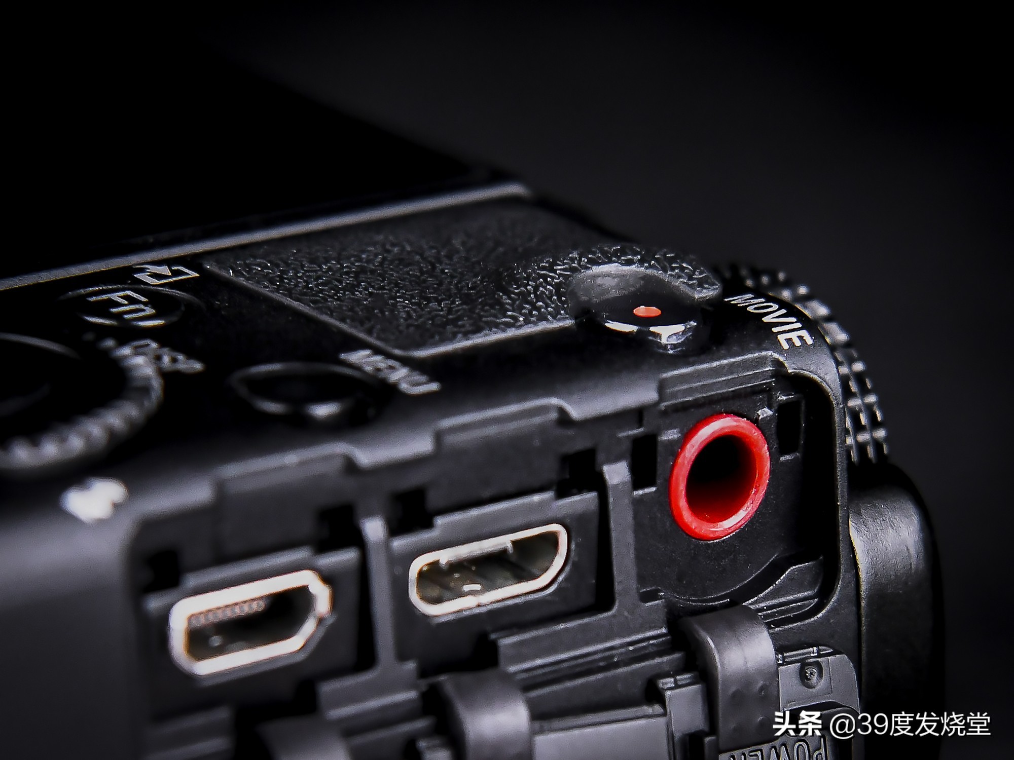 索尼黑卡7评测升级2.0系统,索尼黑卡7有超广角镜头吗