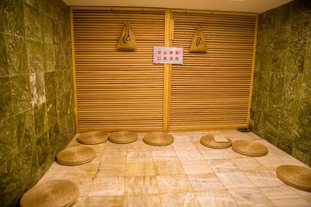 汤泉良子汤泉亚运村店团购,汤泉良子平日单人汤泉门票