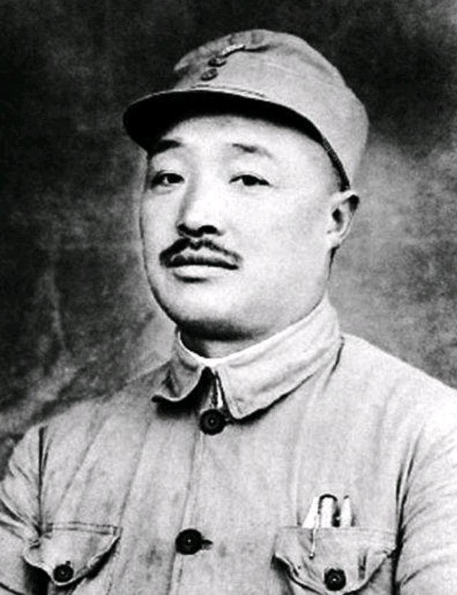 1963年，贺龙训话国足：拿不到前三，回来就解散！最终比赛如何？