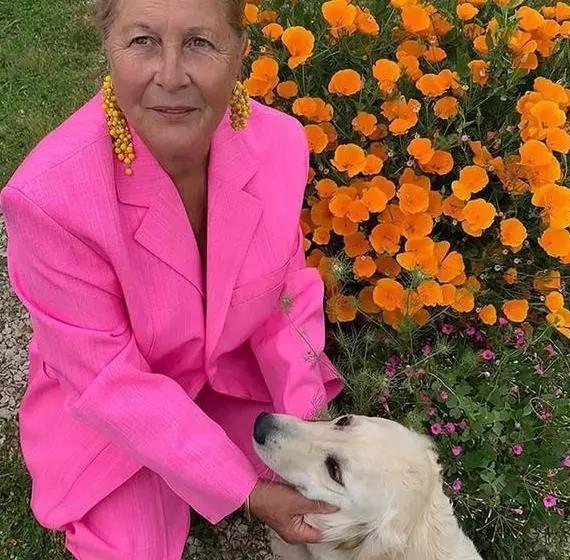 好物丨Jacquemus:从无名小镇闯入世界,南法农夫的时尚逆袭