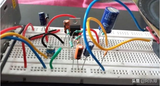 运放低音电路,音响低频太多怎么调