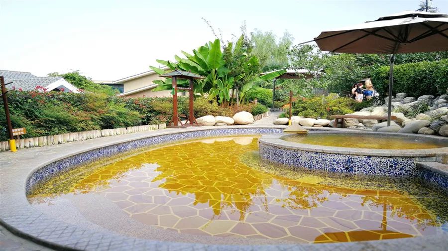 太白山凤凰温泉299住宿套餐,太白山凤凰温泉a楼和b楼