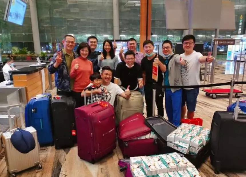 海泉戴口罩,海泉在节目谈羽凡