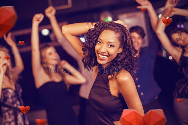 老公要跟我离婚期间经常出去玩,老公把我锁在门外