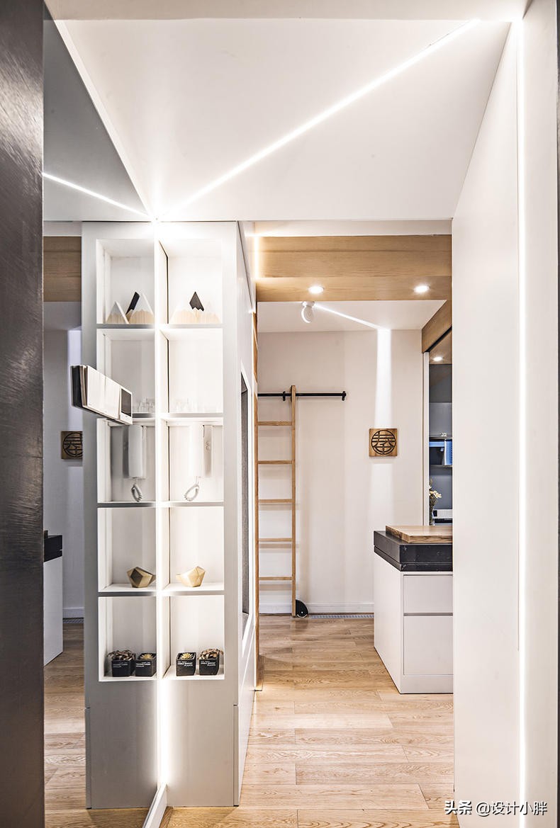 上海不到34㎡的老公房，“翠玲珑”设计，竟容纳祖孙三代五口人