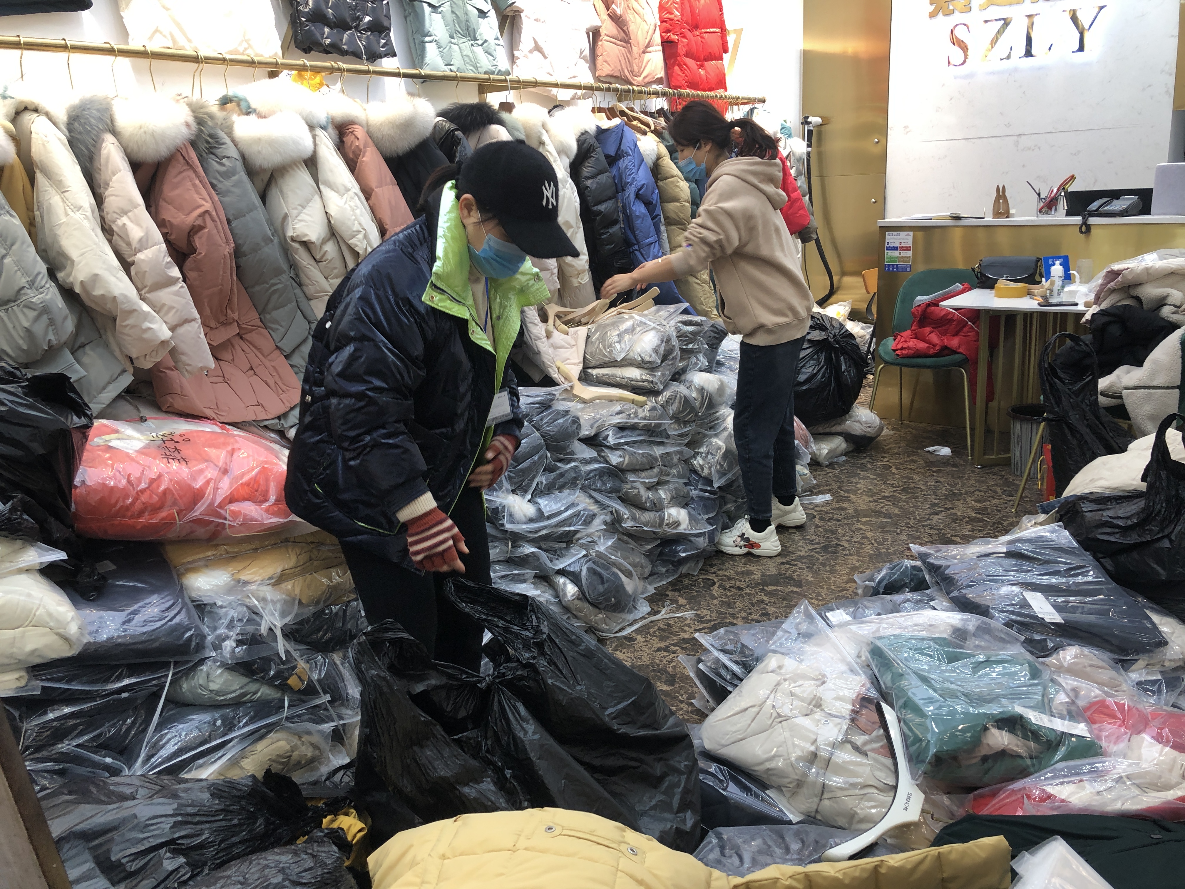 四季青服装市场的快递安全吗,杭州四季青服装批发物流费用