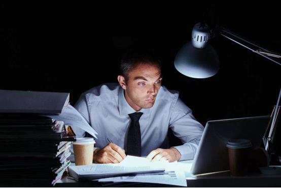 胃疼进icu,胃疼住进icu