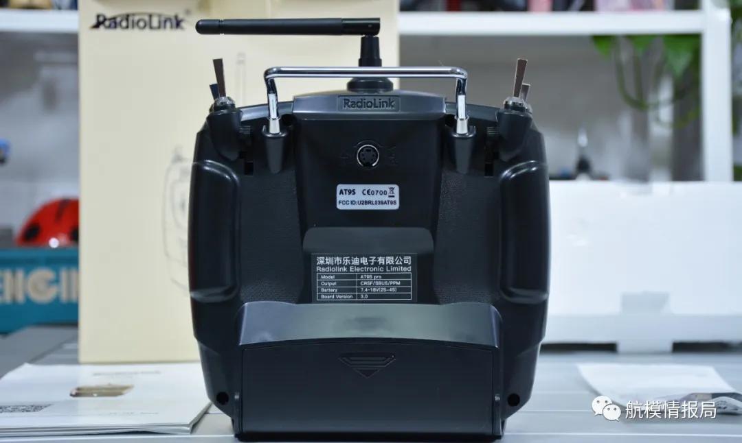 乐迪at9spro航模遥控器,乐迪航模飞控和锐飞航模飞控区别