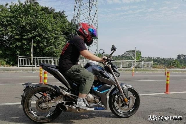 启典150u和豪爵dr150对比,启典150与豪爵150