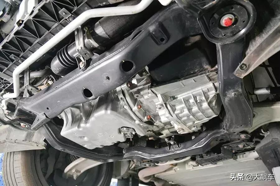 渗油、生锈、铁油箱，悬架换成铝合金