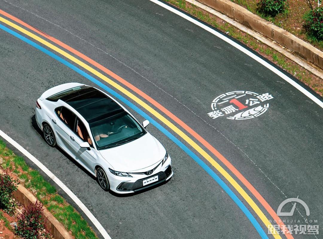 凯美瑞2022款2.0g豪华版试驾视频,凯美瑞2021款2.0g豪华版试驾视频