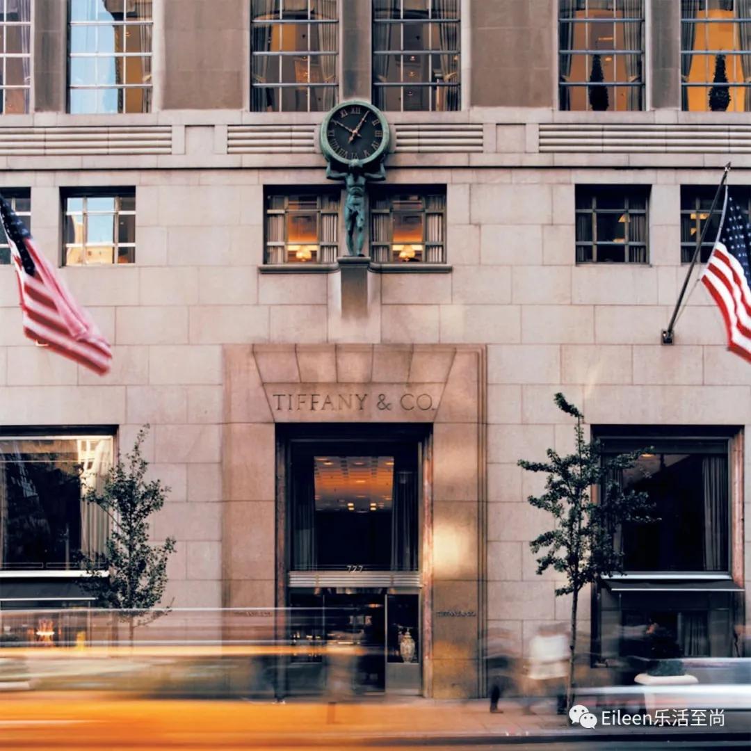 前夫爱继女,单身养出三超壕,31岁离婚后开启美魔女传奇