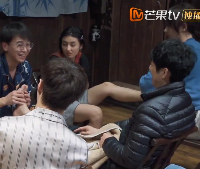 张子枫杨紫张艺兴,张子枫和杨紫综艺节目