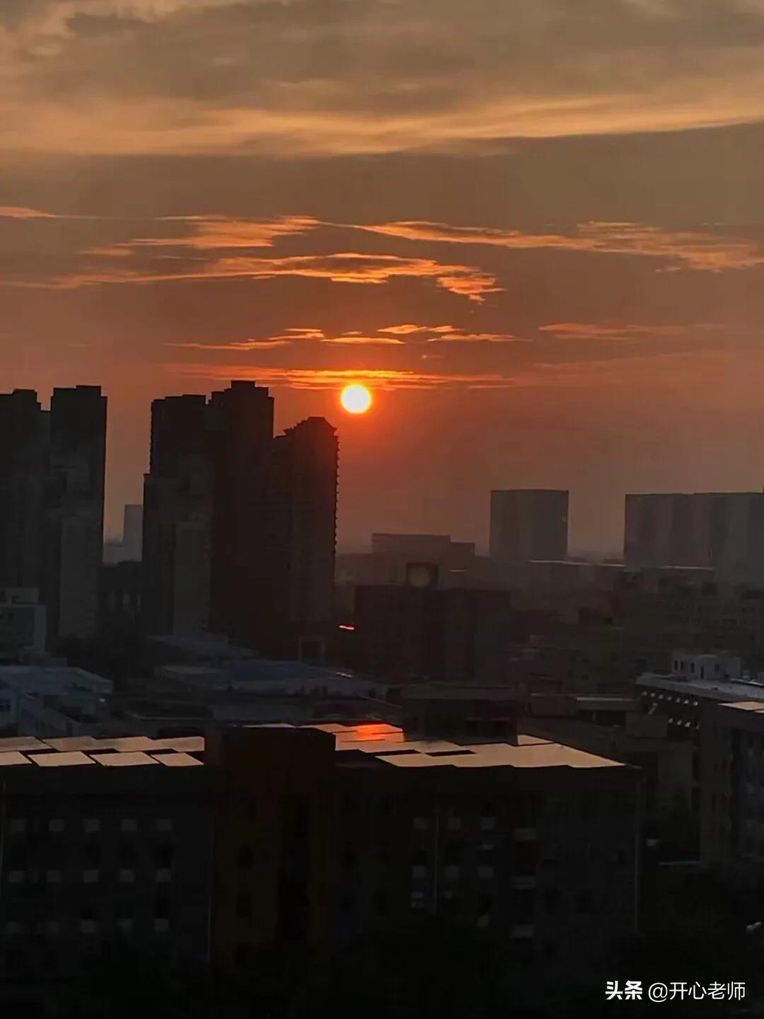 少年强则国强一路生花,少年强则国强少年壮志不言愁