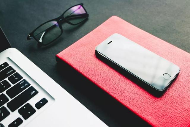 什么工作适合宝妈在家里做兼职的,适合宝妈在家做的十大兼职工作