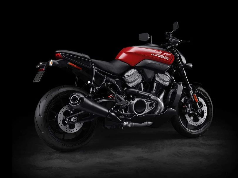 哈雷戴维森街霸13款,bronx哈雷