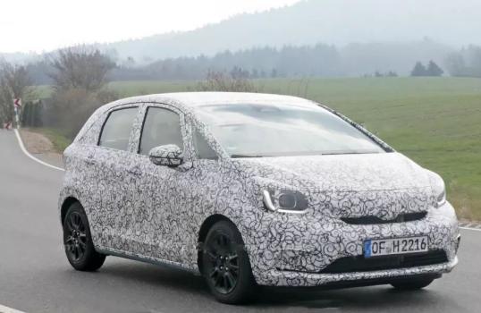 新飞度容易坏么,新款雅力士怎么样