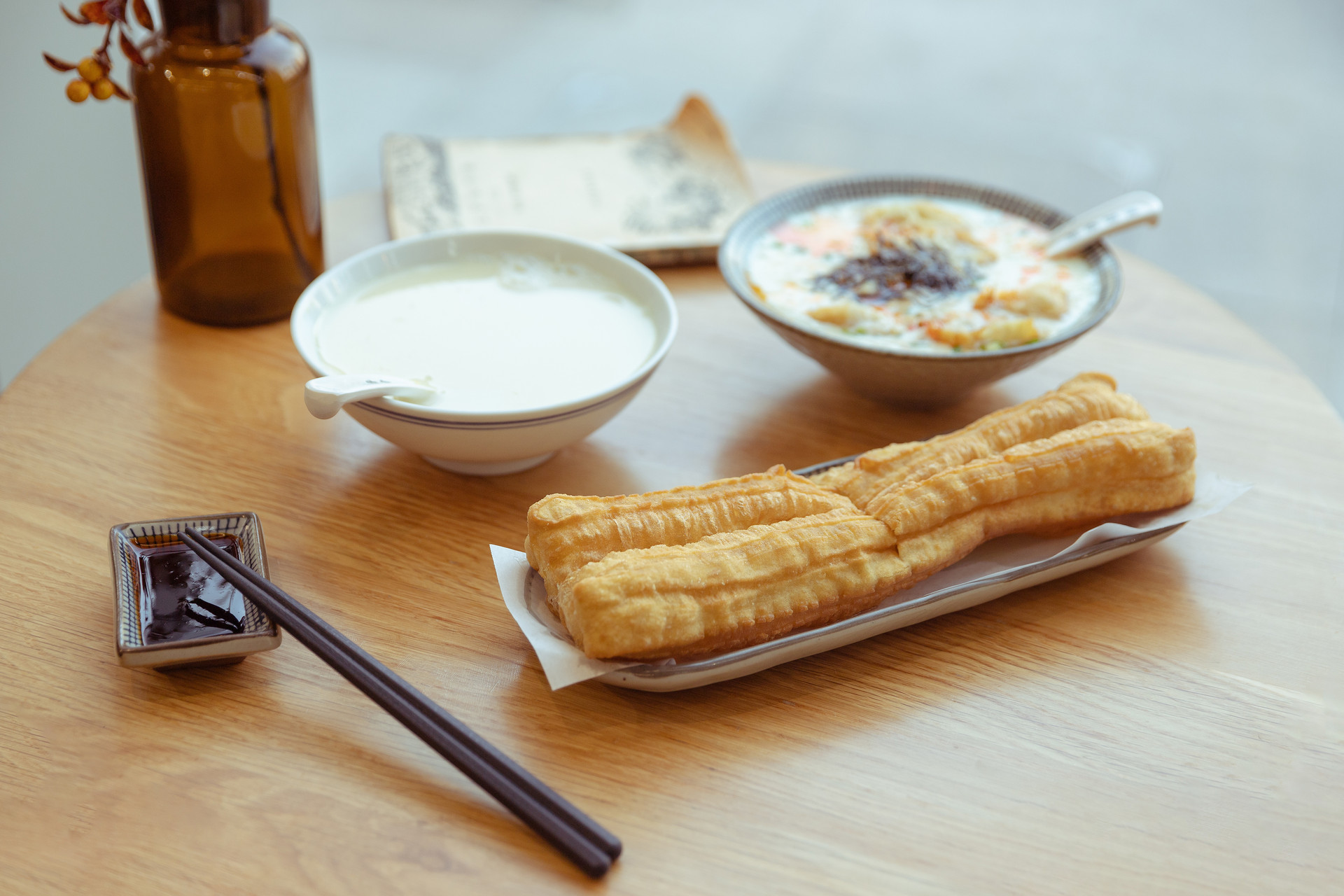 豆浆油条品类赛道:毛利率60%,净利润40%