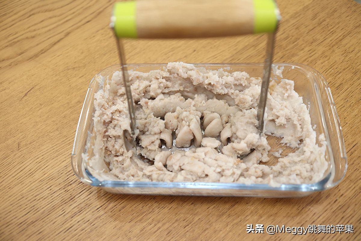 奶油树桩蛋糕教程,最简单的奶油蛋糕做法不用面粉做