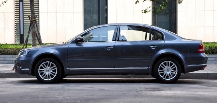 7万多能买1.5t家轿还配9速cvt,7万多买台10年车