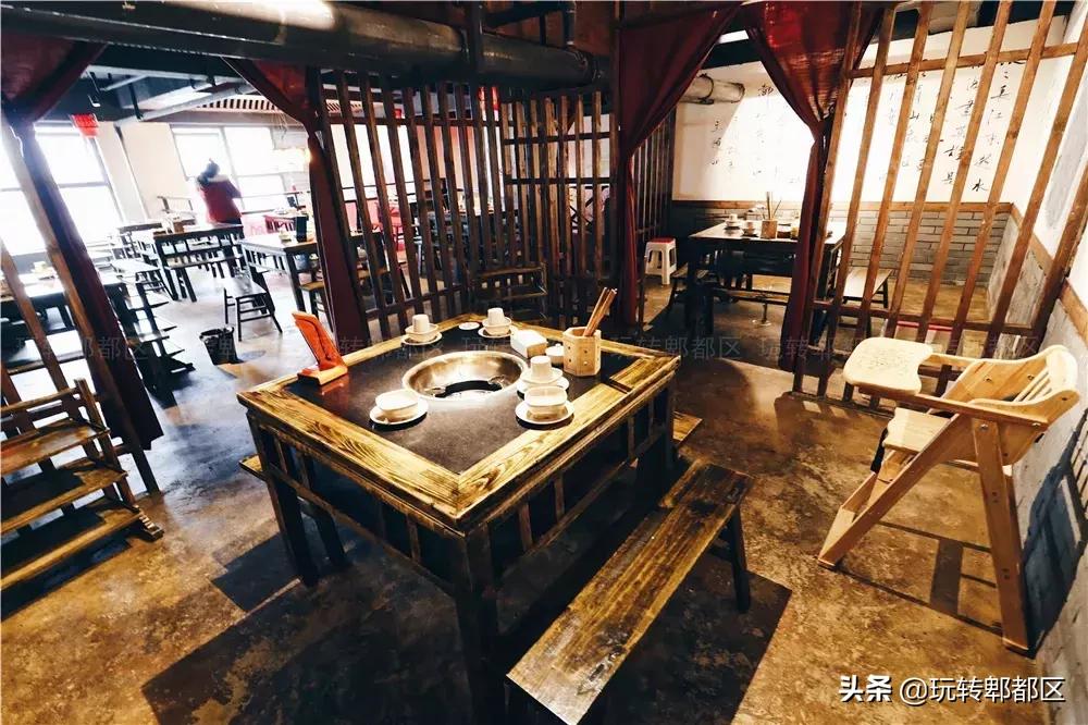 郫都区地道老火锅,吃完四川火锅感受