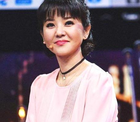 河北电视台女主持方琼现况,河北台一姐方琼