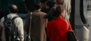 北京地铁小姐姐,满大街假货lv包包