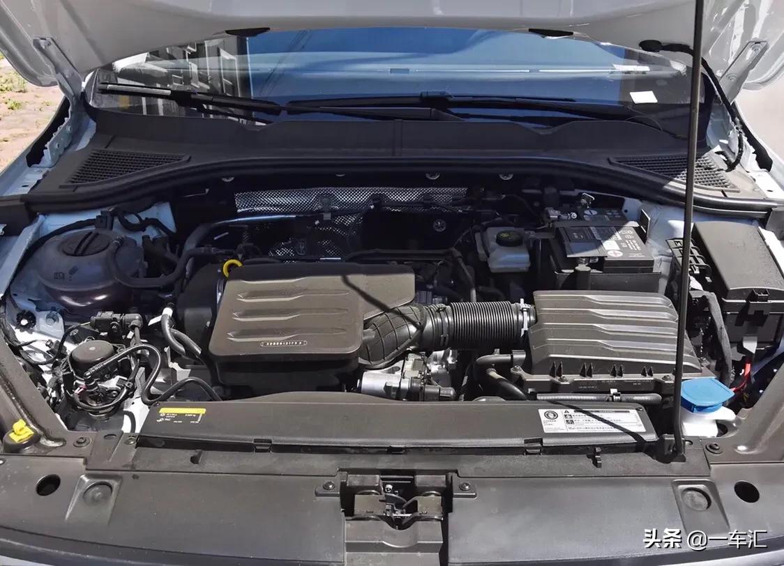 宝来2021款1.5l手动时尚型落地价,手动挡大众老宝来二手车