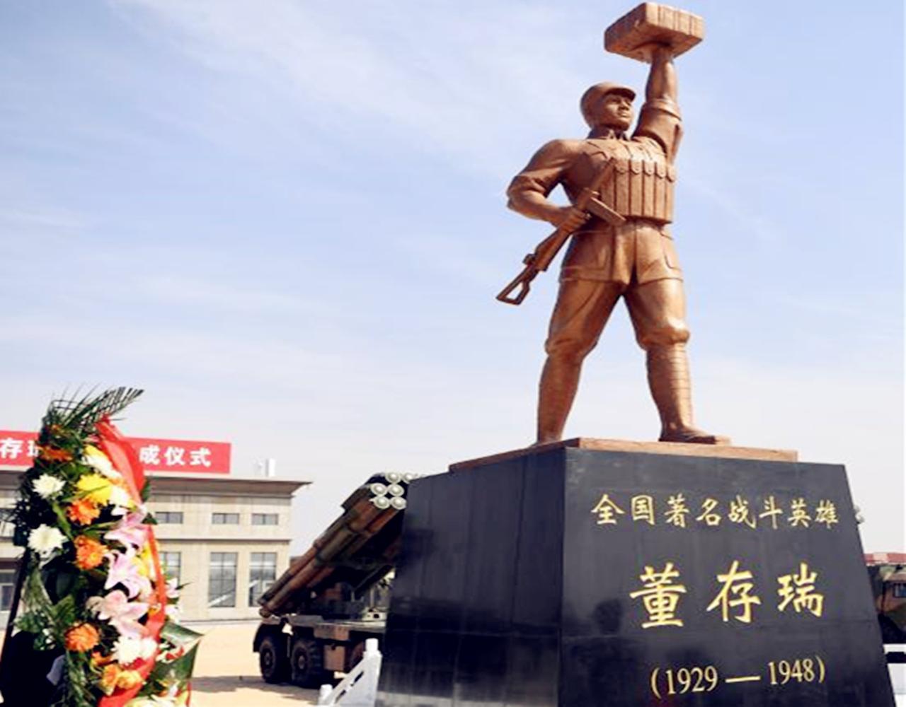 为了等一位特殊的人物,这位开国将军的葬礼推迟了五天