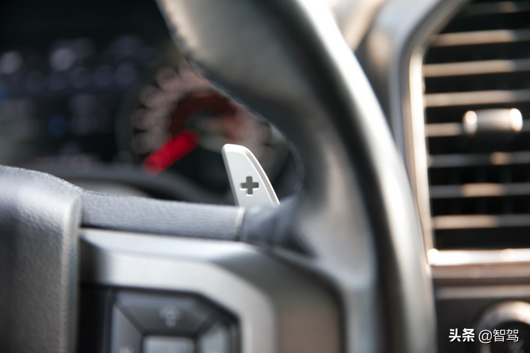 福特猛禽是年轻人的大玩具,福特猛禽加长版玩具车